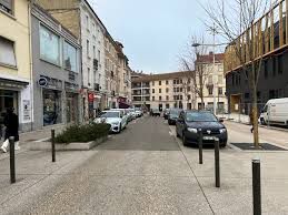 Location Local Commercial - Bourg-en-Bresse (01000)