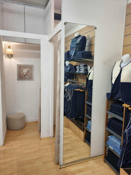 Vente - Habillement - Brive-la-Gaillarde (19100)-photo-3