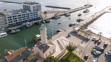 Vente - Habillement - Le Grau-du-Roi (30240)-photo-4