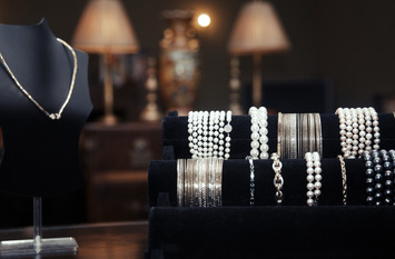 Vente - Bijouterie - Horlogerie - Paris (75)-photo-3