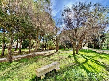 Vente - Hôtel - Restaurant - Aigues-Mortes (30220)