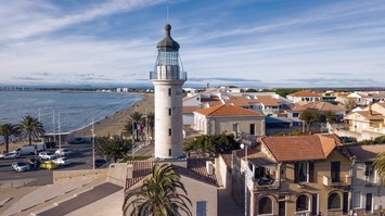 Location Local Commercial - Le Grau-du-Roi (30240)-photo-4