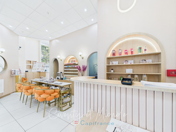 Vente - Esthétique - Hautecour (73600)