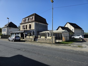 Vente de murs de boutique - Biars-sur-Cère (46130)-photo-2