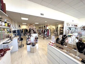 Location Local Commercial - Montelimar (26200)-photo-4