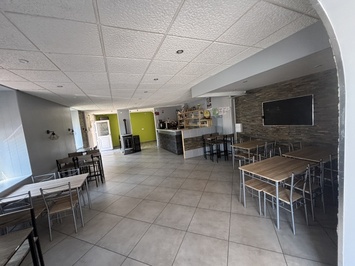 Vente - Bar - Restaurant - Restaurant du midi - Restaurant rapide - Salon de thé - Bar à thème - Café - Crêperie - Glacier - Licence IV - Point chaud - Sandwicherie - Snack - Vente à emporter - Haute-Saône (70)-photo-2