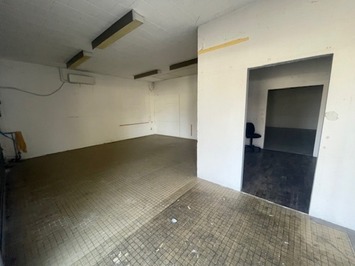 Location Local Commercial - Tarbes (65000)-photo-3