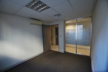 Vente de murs de boutique - Harfleur (76700)-photo-2