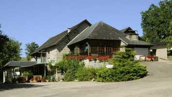 Vente - Hôtel - Saint-Pantaléon-de-Larche (19600)-photo-4