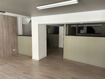 Vente Bureau - Bourg-en-Bresse (01000)-photo-2