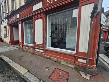 Vente de murs de boutique - Verneuil-sur-Avre (27130)-photo-3