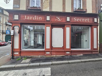 Vente de murs de boutique - Verneuil-sur-Avre (27130)-photo-4