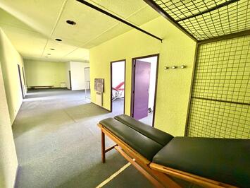 Vente de murs de boutique - Eauze (32800)-photo-2