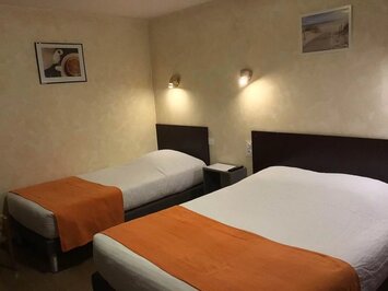 Vente - Hôtel - Restaurant - Bagnoles-de-l'Orne (61140)-photo-2