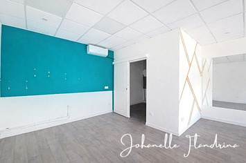 Location Local Commercial - Petit bourg (97170)-photo-3