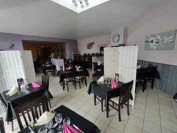 Vente - Hôtel - Restaurant - Ambrières-les-Vallées (53300)-photo-3