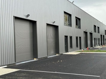 Location Bureau - Tignieu-Jameyzieu (38230)-photo-3