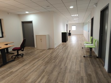 Vente de murs de boutique - Aire-sur-l'Adour (40800)-photo-2