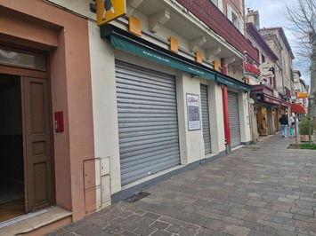 Vente de murs de boutique - Aveyron (12)-photo-2