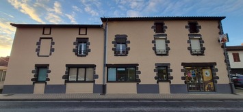 Vente de murs de boutique - Puy-de-Dôme (63)-photo-2