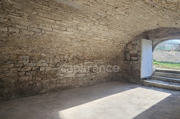 Vente de murs de boutique - Mouchard (39330)