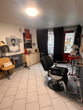 Vente - Salon de coiffure - Le Mêle-sur-Sarthe (61170)-photo-3