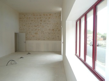 Location Local Commercial - Bourg-Charente (16200)-photo-2