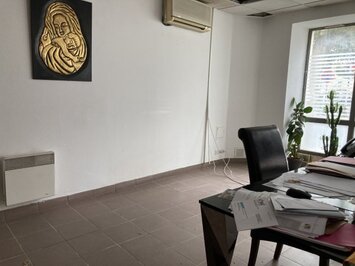 Vente de murs de boutique - Saint-Paul-de-Fenouillet (66220)