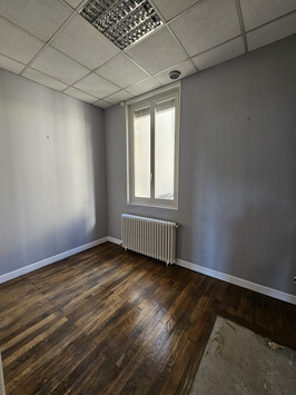 Location Bureau - Charente-Maritime (17)-photo-2