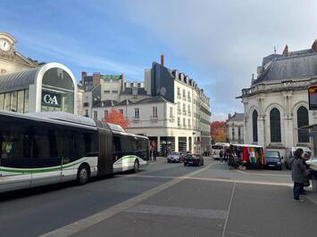 Location Local Commercial - Loire-Atlantique (44)-photo-4