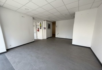 Vente de murs de boutique - Hautes-Pyrénées (65)-photo-4