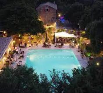 Vente - Restaurant - Restaurant à thème - Gîte - Bouches-du-Rhône (13)