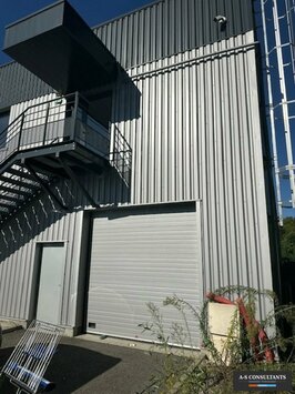 Location Local Commercial - Le Pont-de-Beauvoisin (73330)-photo-2