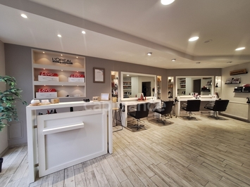 Vente - Salon de coiffure - Laval (53000)-photo-3