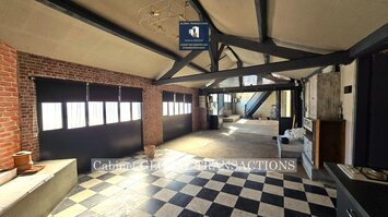 Vente Entrepôt / Local d'activités - Saintes (17100)-photo-1