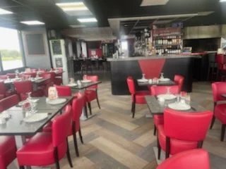 Vente - Bar - Restaurant - Saint-Pierre-des-Landes (53500)