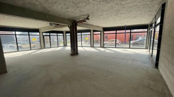 Vente de murs de boutique - Loudeac (22600)-photo-4