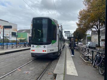 Location Local Commercial - Loire-Atlantique (44)-photo-2