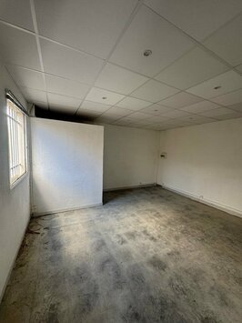 Location Local Commercial - Aubagne (13400)-photo-2