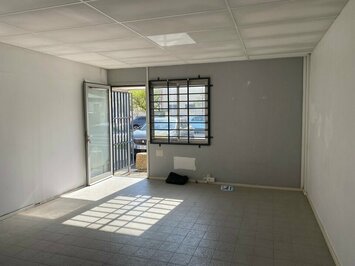 Location Local Commercial - Aubagne (13400)