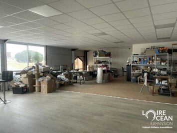 Vente de murs de boutique - Challans (85300)