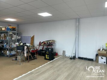 Vente de murs de boutique - Challans (85300)-photo-3