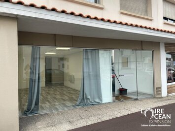 Vente de murs de boutique - Challans (85300)