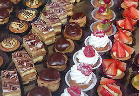 Vente - Pâtisserie - Epicerie - Glacier - Traiteur - Chocolaterie Chocolatier - Paris (75)-photo-3