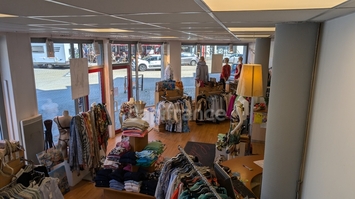 Vente - Habillement - Lingerie - Domfront (61700)