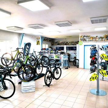 Vente - Garage - Galgon (33133)-photo-4