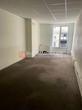 Location Bureau - Marseille 2ème (13002)-photo-3