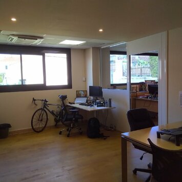 Location Bureau - Marseille 8ème (13008)-photo-1