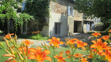 Vente - Gîte - Service à la personne - La Bégude-de-Mazenc (26160)-photo-2