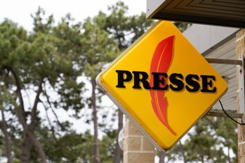 Vente - Boulangerie - Pâtisserie - Cadeaux souvenirs - FDJ - Presse - Rhône (69)-photo-2